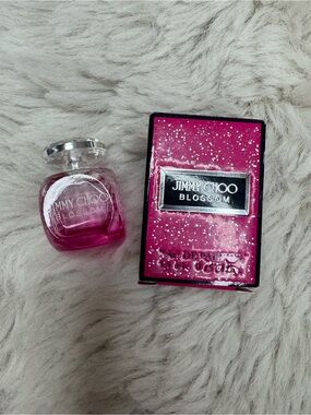 Jimmy Choo Blossom Pink Mini Perfume with Sparkle Box